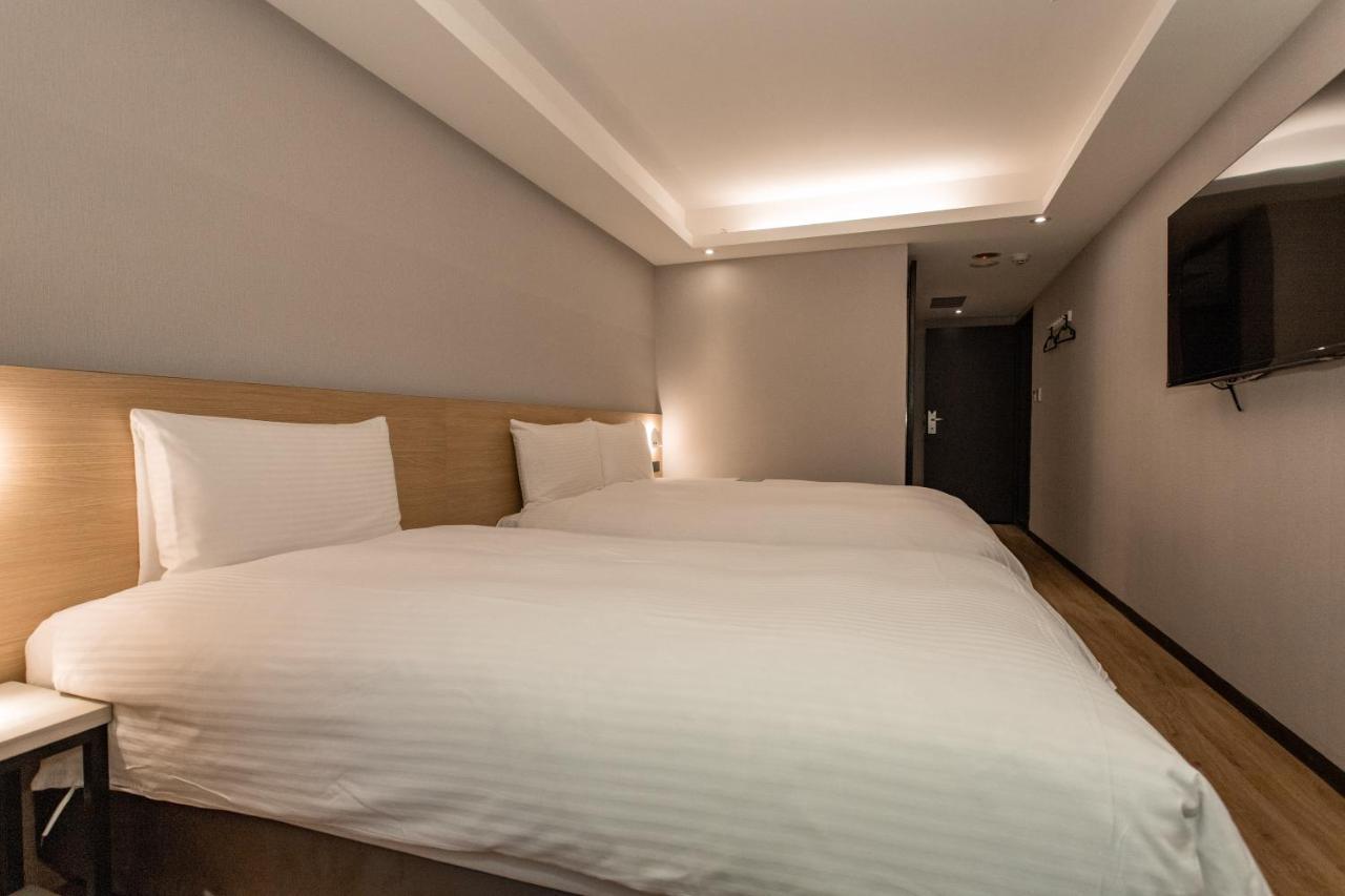 Hub Hotel Tucheng Dış mekan fotoğraf
